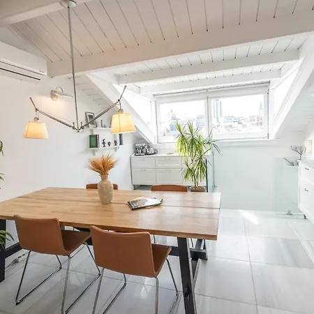 Modern Hideaway With Terrace - Urban Luxury Apartamento Estambul