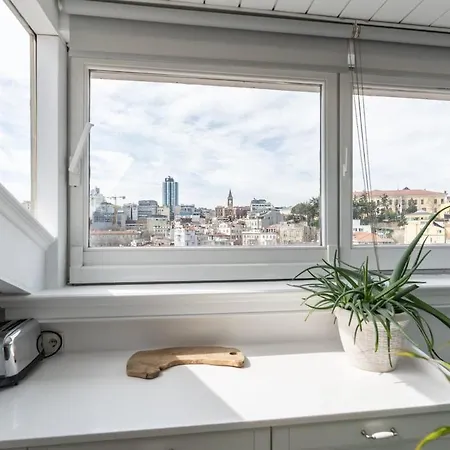 Apartamento Modern Hideaway With Terrace - Urban Luxury *